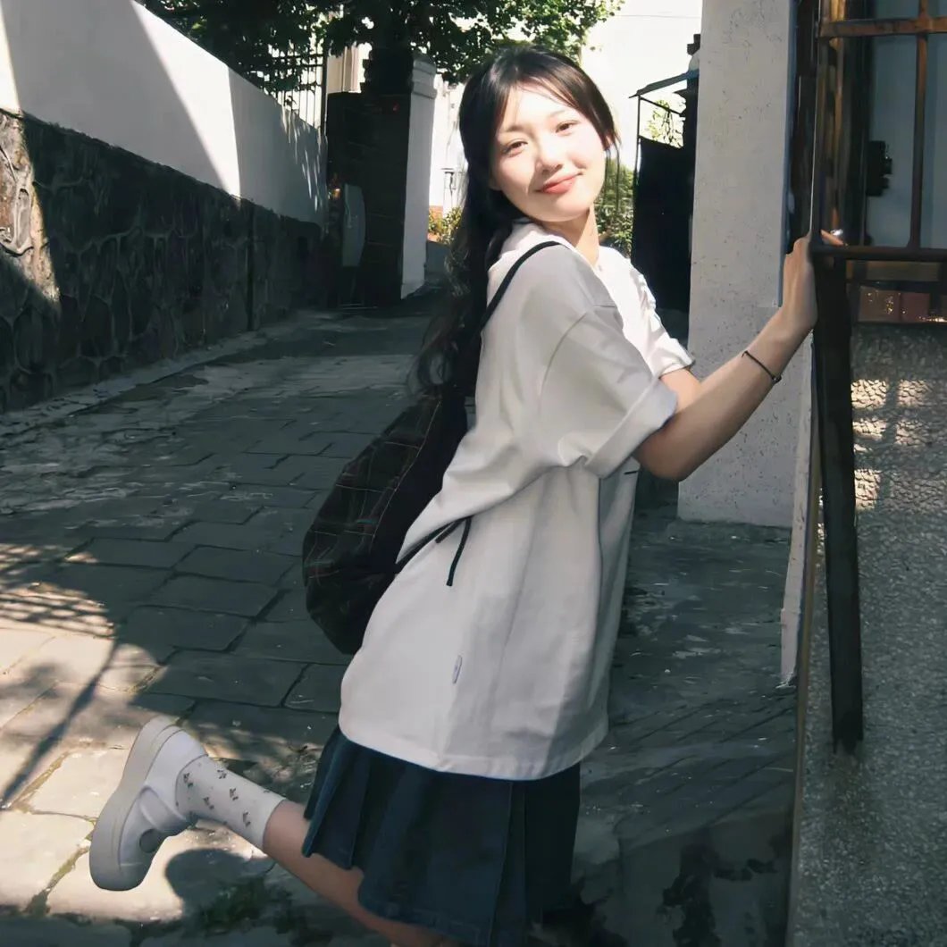 春海报